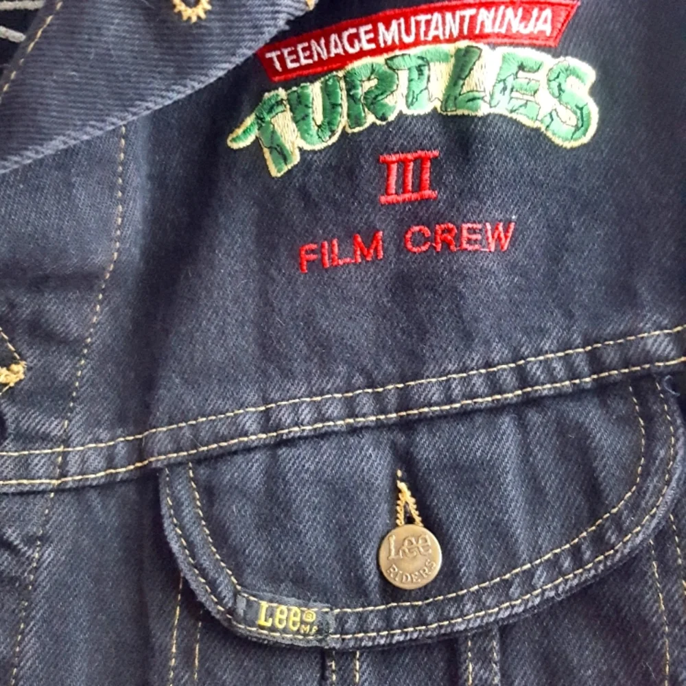 🌙RARE! VTG TMNT Film Crew Denim Embroidered Jacket - Picture 10 of 14